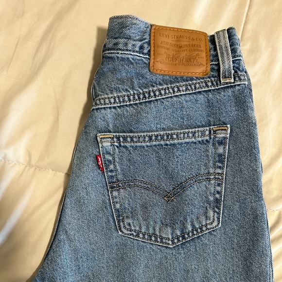 Levi's Denim - Levi’s 80’s Mom Jeans